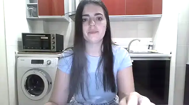 Snapshot of DominikaLoveu chatting on 03.21.25 DominikaLoveu online show from 03.21.25