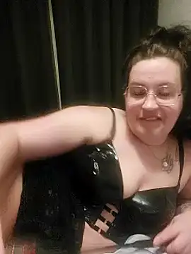 Snapshot of justtess chatting on 03.13.25 justtess online show from 03.13.25