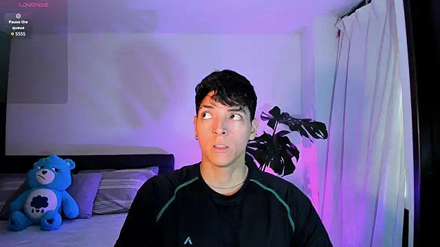  JacobMiller   online show from 09.22.25