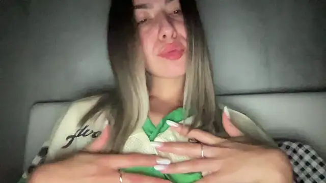 sarrah rossy online show from 09.13.25