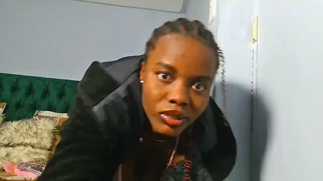 victora3 online show from 03.31.26