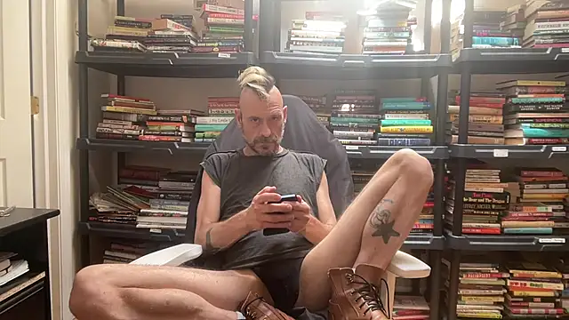 Snapshot of SubtleForest616 chatting on 05.29.26 SubtleForest616 online show from 05.29.26