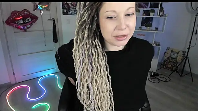 HoneySallyMoore online show from 03.01.26