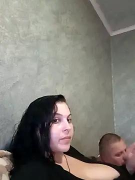 Greta Tamar online show from 10.30.25