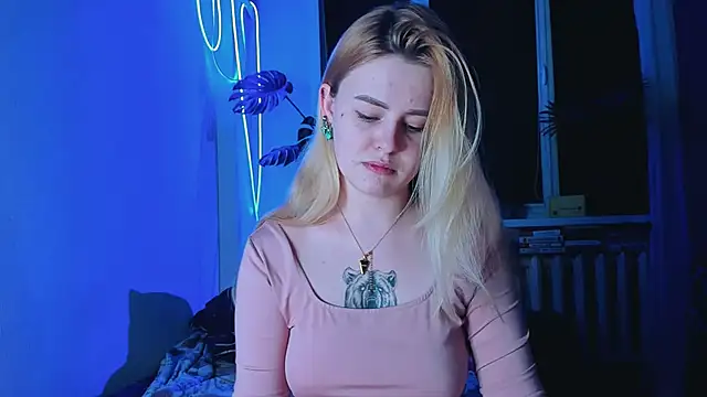 Alexa Pirs online show from 03.11.25