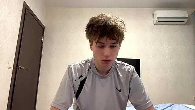 aronrodrigos online show from 02.19.25