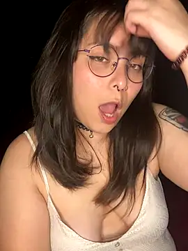 Solo yoss online show from 10.04.25