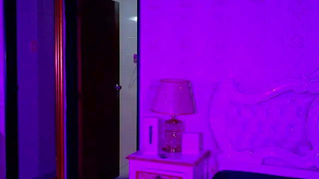 TianahGlow online show from 02.13.26