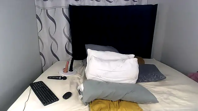 BigbootyliciousXXX online show from 04.28.26