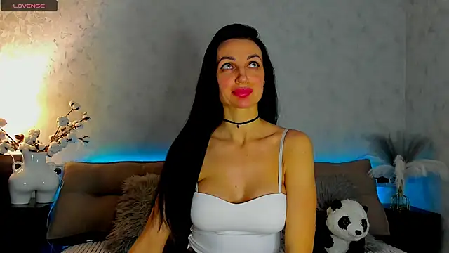 Snapshot of Tina_Mart chatting on 02.17.26 Tina Mart online show from 02.17.26