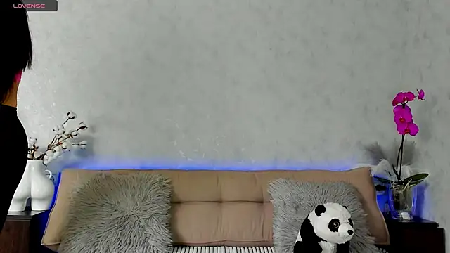 Tina Mart online show from 03.25.26