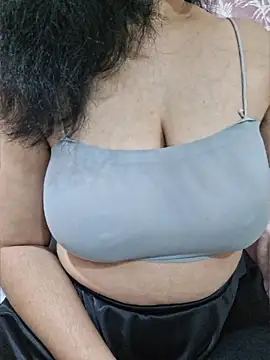 Jassi Does online show from 04.22.26