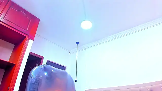 emma purple  online show from 01.08.26