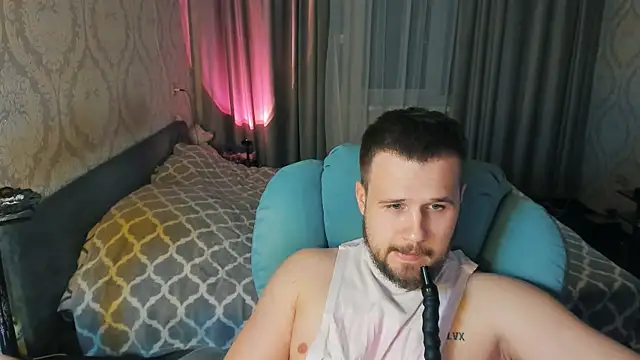 Snapshot of Vladik_b chatting on 05.01.26 Vladik b online show from 05.01.26