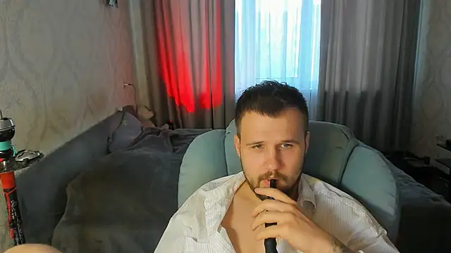 Snapshot of Vladik_b chatting on 05.26.26 Vladik b online show from 05.26.26