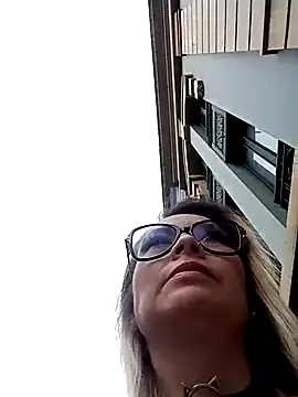 Snapshot of CandieGilson__ chatting on 09.14.25 CandieGilson online show from 09.14.25