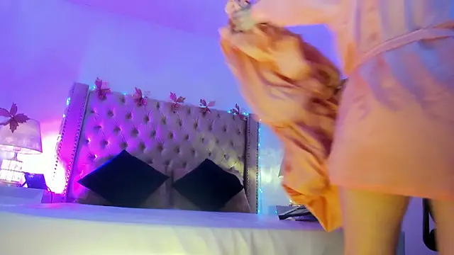 CandieGilson   online show from 03.26.26