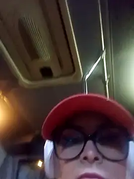 CandieGilson   online show from 04.02.26