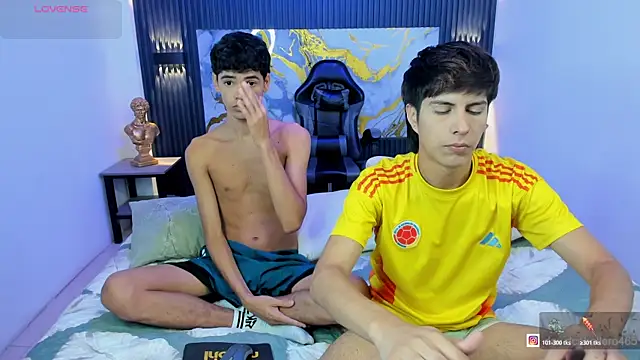 Estiv18  online show from 04.15.26