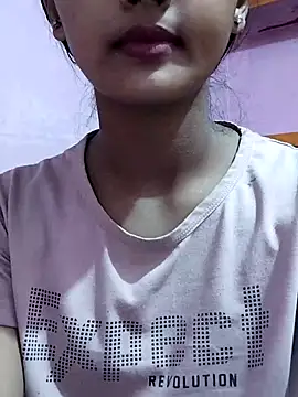 Queen myra1 online show from 02.13.25