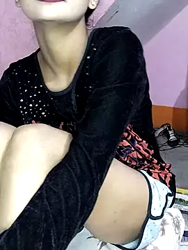 Queen myra1 online show from 02.14.25