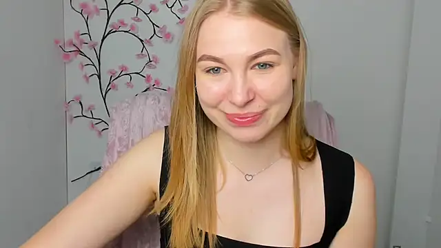 Snapshot of Dana_flowers chatting on 06.21.26 Dana flowers online show from 06.21.26