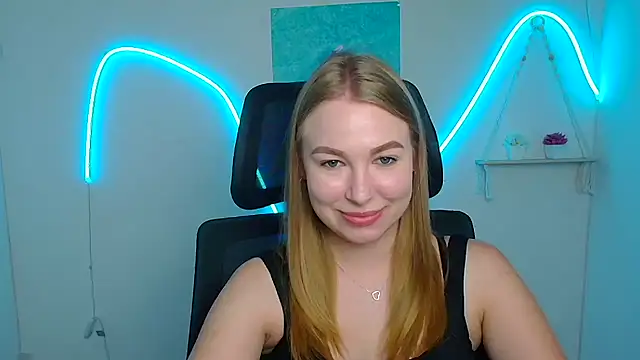 Snapshot of Dana_flowers chatting on 07.09.26 Dana flowers online show from 07.09.26