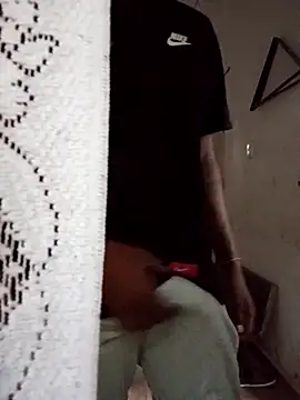 Snapshot of Bichorro chatting on 02.04.26 Bichorro online show from 02.04.26