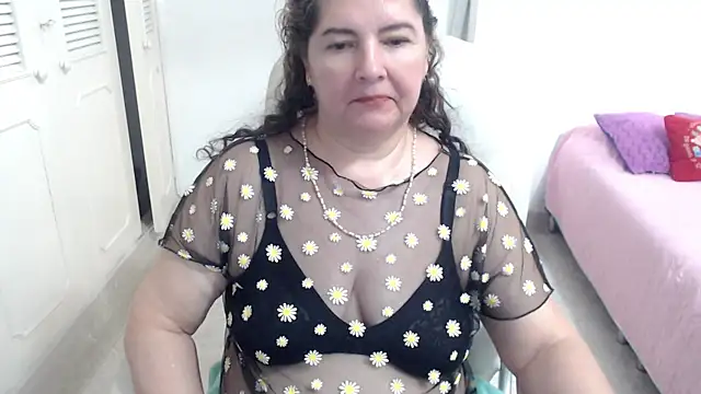 leonela 69 online show from 05.02.26