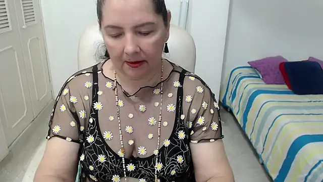 leonela 69 online show from 05.19.26