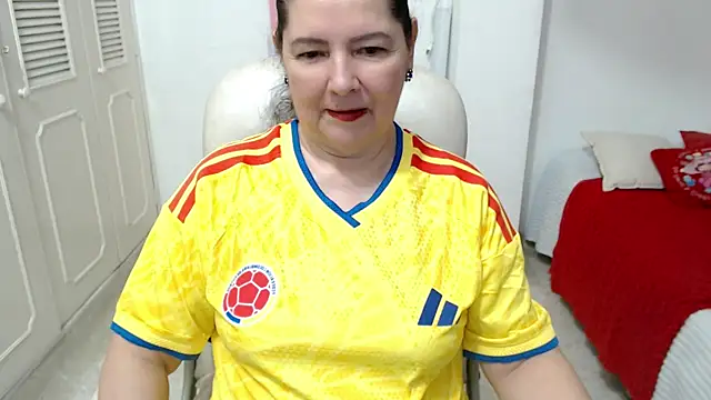 leonela 69 online show from 06.28.26