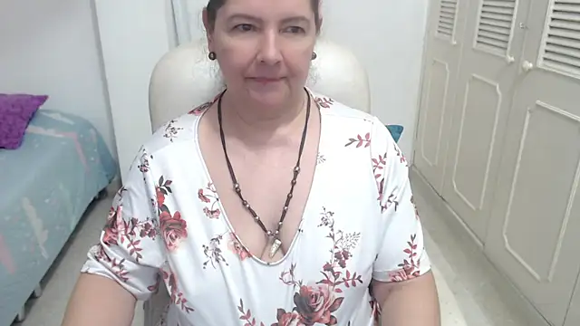 leonela 69 online show from 07.15.26