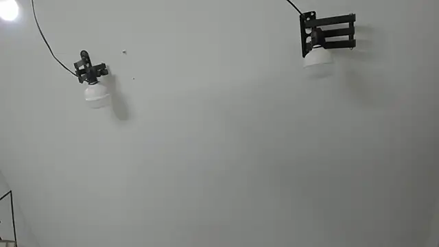 Snapshot of EmiliaRose_ chatting on 04.27.26 EmiliaRose online show from 04.27.26