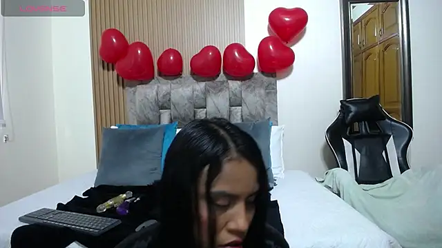 natasha steele online show from 02.19.25