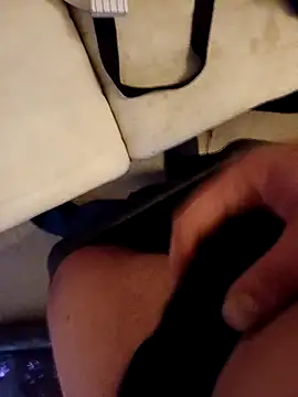 flo000031 online show from 11.24.25