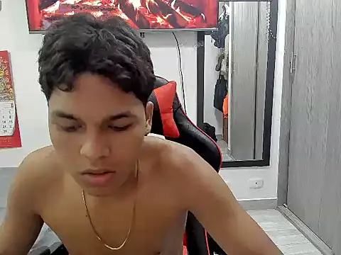 David Gil19 online show from 03.15.25