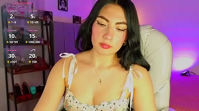 Miller Vanessa  online show from 09.18.25