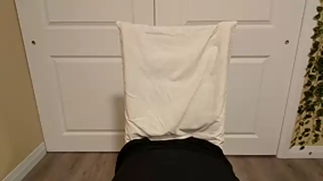 emilysparkss online show from 03.31.26