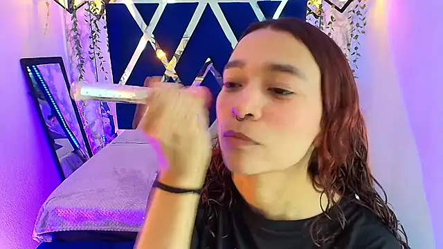 charlotte bluee online show from 05.22.26