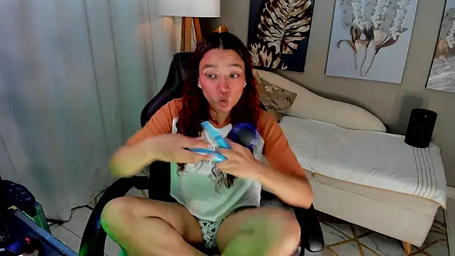 charlotte bluee online show from 07.08.26