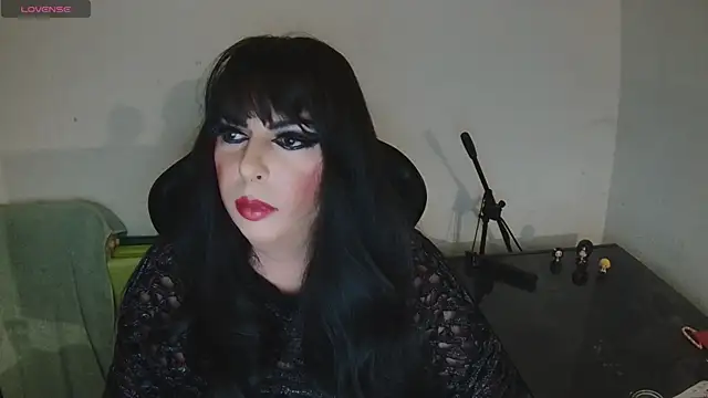 MissNadiaX06 online show from 01.17.26