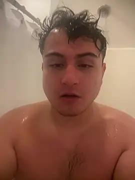 Snapshot of danyh2023 chatting on 02.15.25 danyh2023 online show from 02.15.25