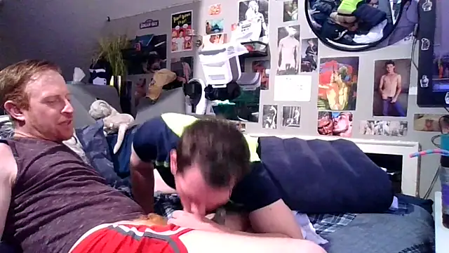 Sk00byJaXxX212 online show from 10.13.25