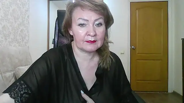 Snapshot of Victoria_secrets_ chatting on 03.03.25 Victoria secrets online show from 03.03.25