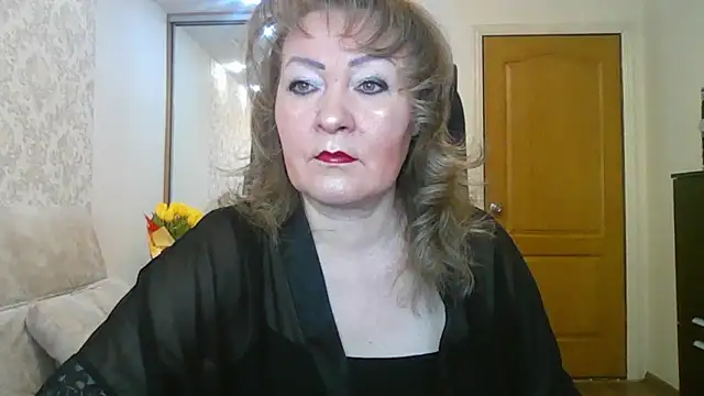 Snapshot of Victoria_secrets_ chatting on 03.22.25 Victoria secrets online show from 03.22.25