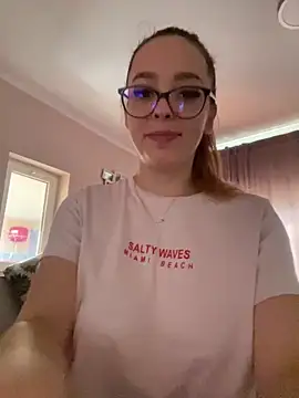 Snapshot of Pussy4564N chatting on 02.12.25 Pussy4564N online show from 02.12.25