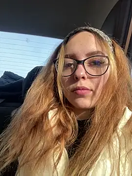 Snapshot of Pussy4564N chatting on 02.13.25 Pussy4564N online show from 02.13.25