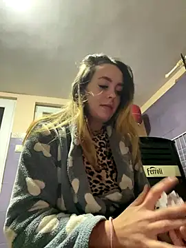 Snapshot of Pussy4564N chatting on 10.14.25 Pussy4564N online show from 10.14.25