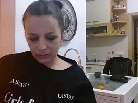 super girl 1985 online show from 02.14.25