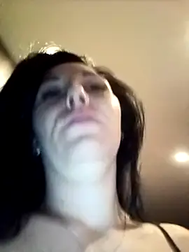 Snapshot of GoddessRieck chatting on 03.21.25 GoddessRieck online show from 03.21.25